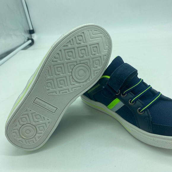 Boys shoes, navy blue and green snickers - Picture 7 of 8